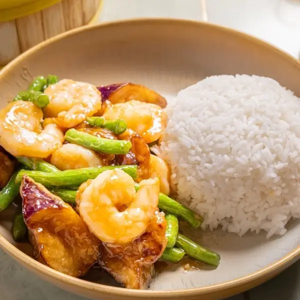 Shrimp with eggplant and green beans, served with steamed rice